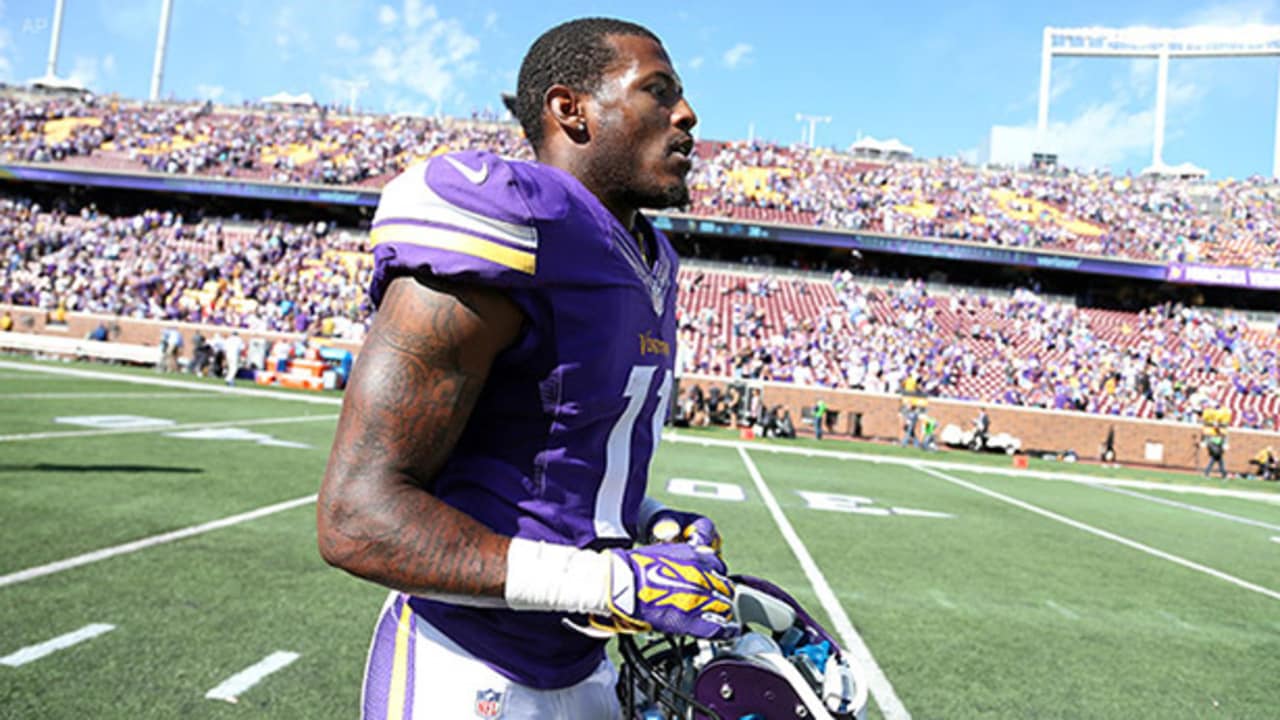 Mike Wallace Signs With Ravens