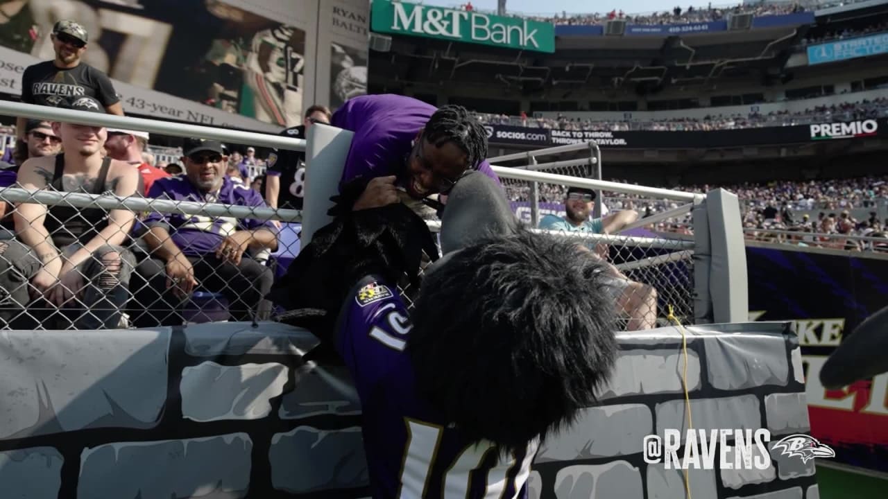 Poe Put in Bubble Wrap for Ravens' Preseason Game