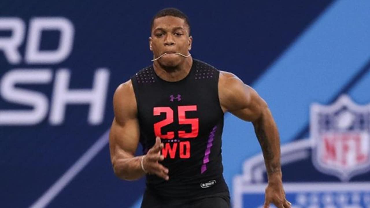 Maryland WR DJ Moore Runs a 4.42 40Yard Dash