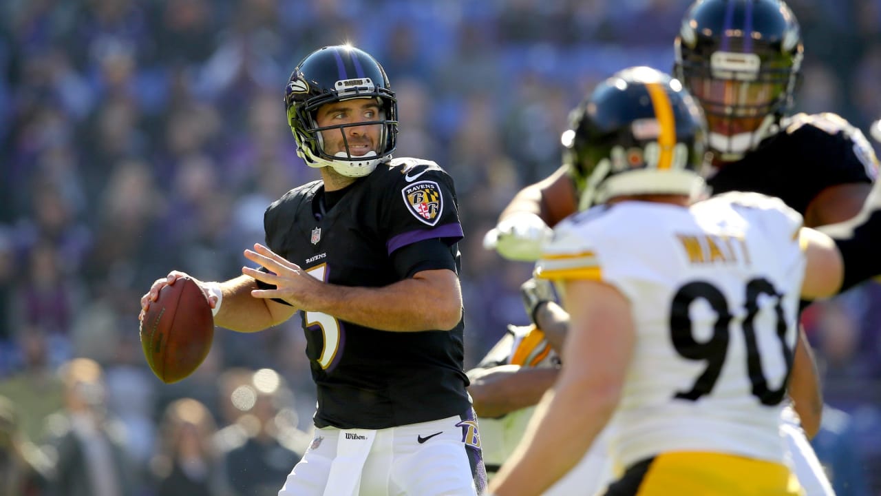 Baltimore Ravens Joe Flacco is seen on the sideline as the Ravens play the  Cleveland Browns