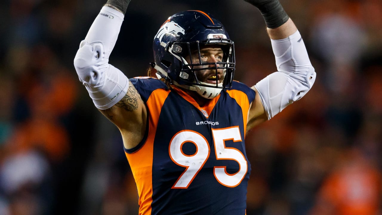 Remembering Derek Wolfe's career with the Broncos