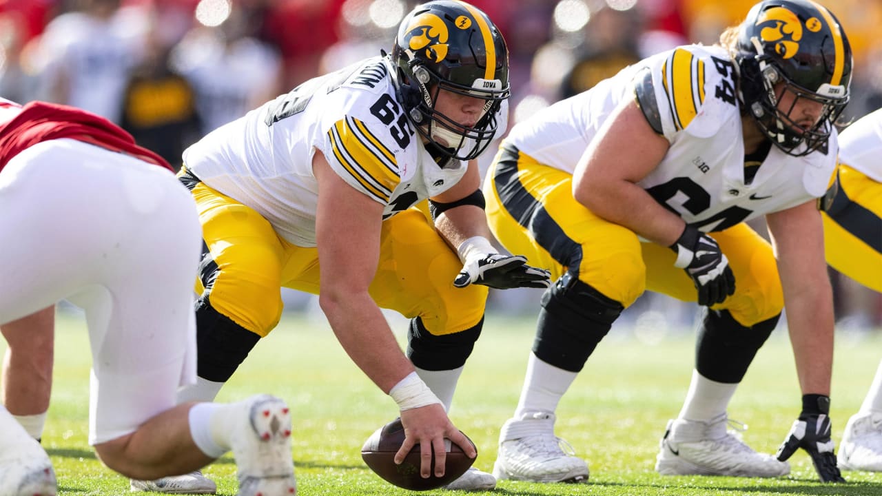 Ravens Want 'Big Guys' at Center, See Good Depth in Draft After Tyler Linderbaum - Vimarsana News