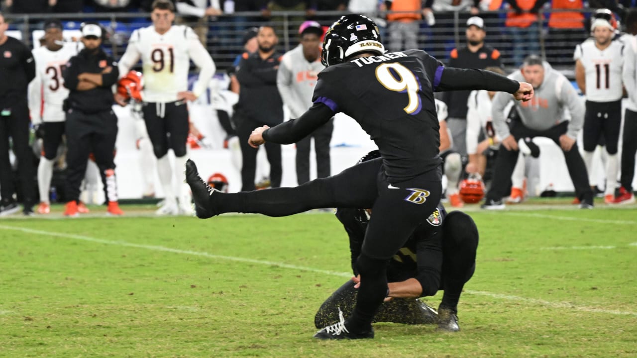 Tucker drills game-winning FG as Ravens edge Bengals on SNF