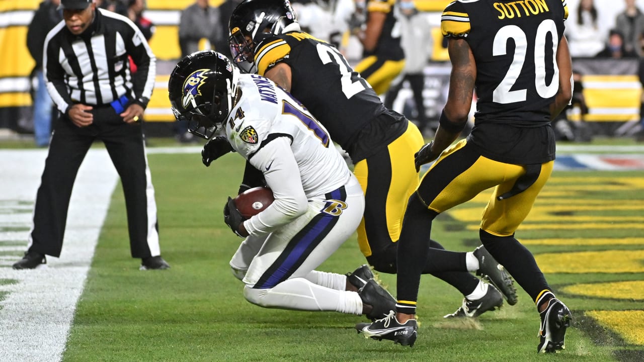 T.J. Watt had words for Baker Mayfield after batting down pass