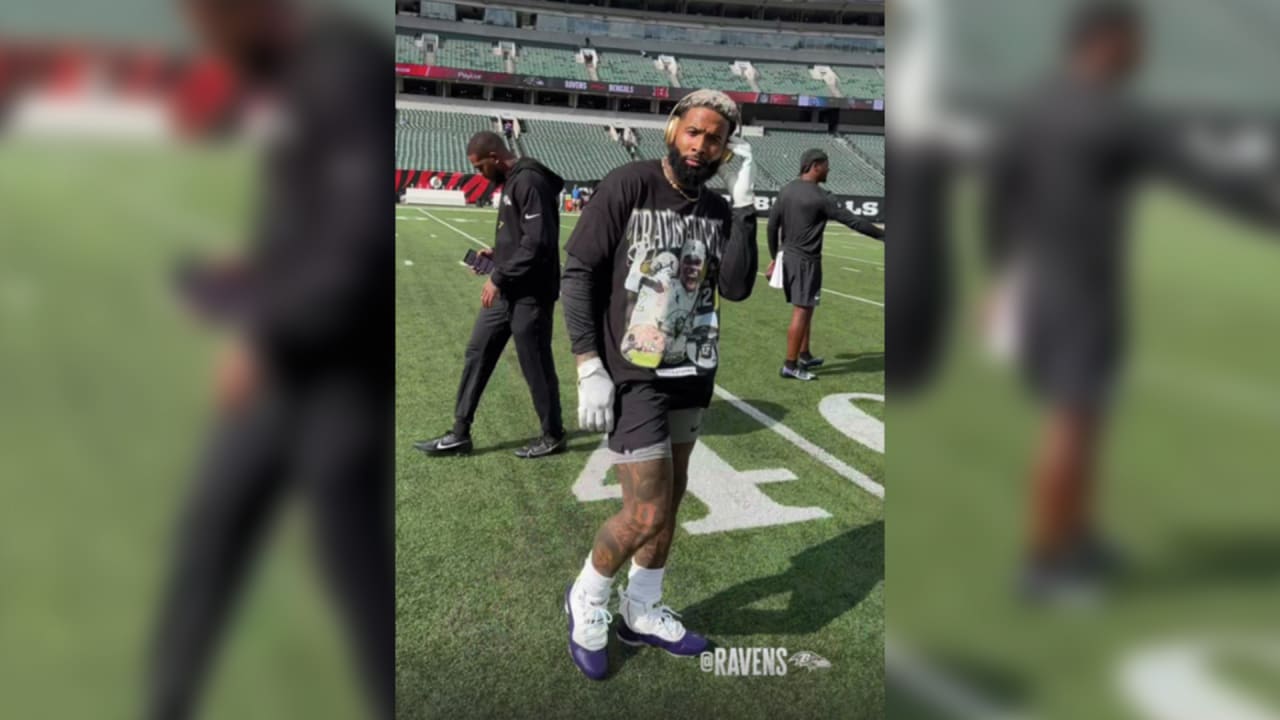 Odell Beckham Jr rocks Travis Hunter shirt in pregame warm-ups