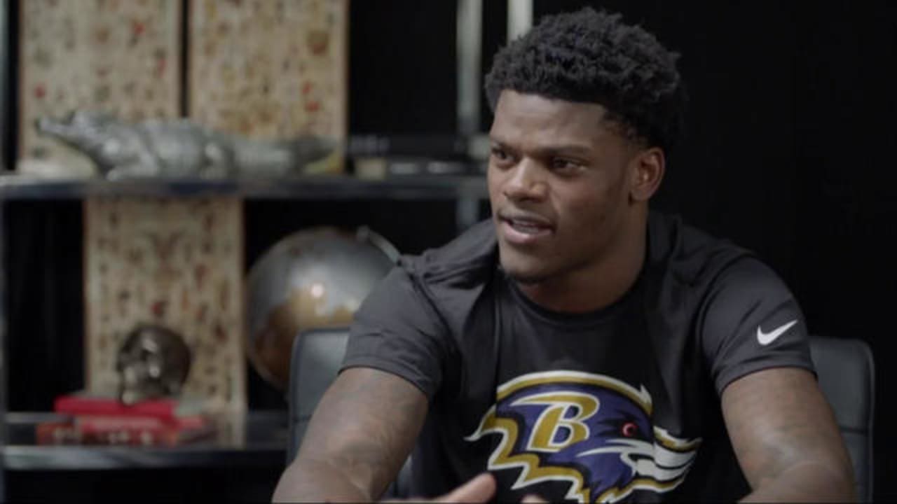 Lamar Jackson Gets Huge Stomach Tattoo - InkedMag