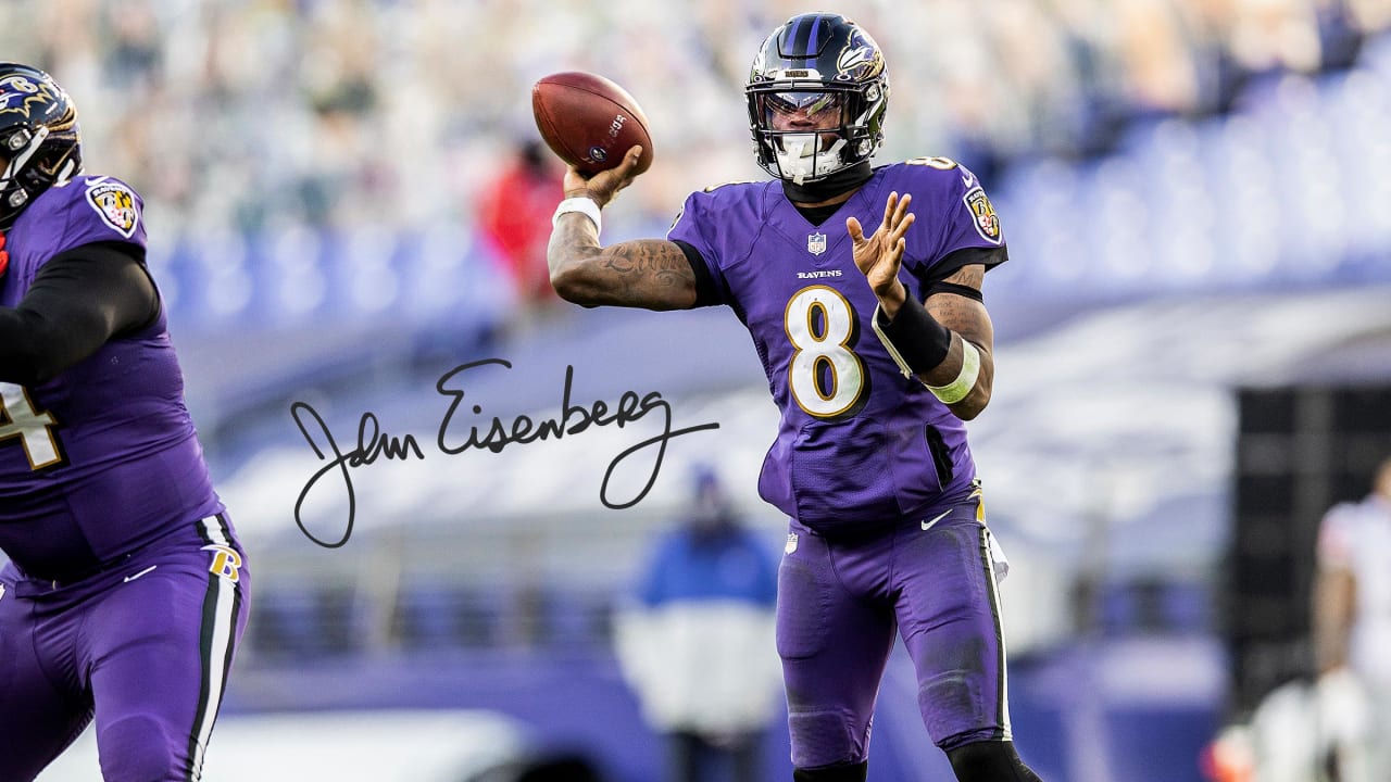 Lamar Jackson signs autographs for Jets players after Ravens win - Sports  Illustrated