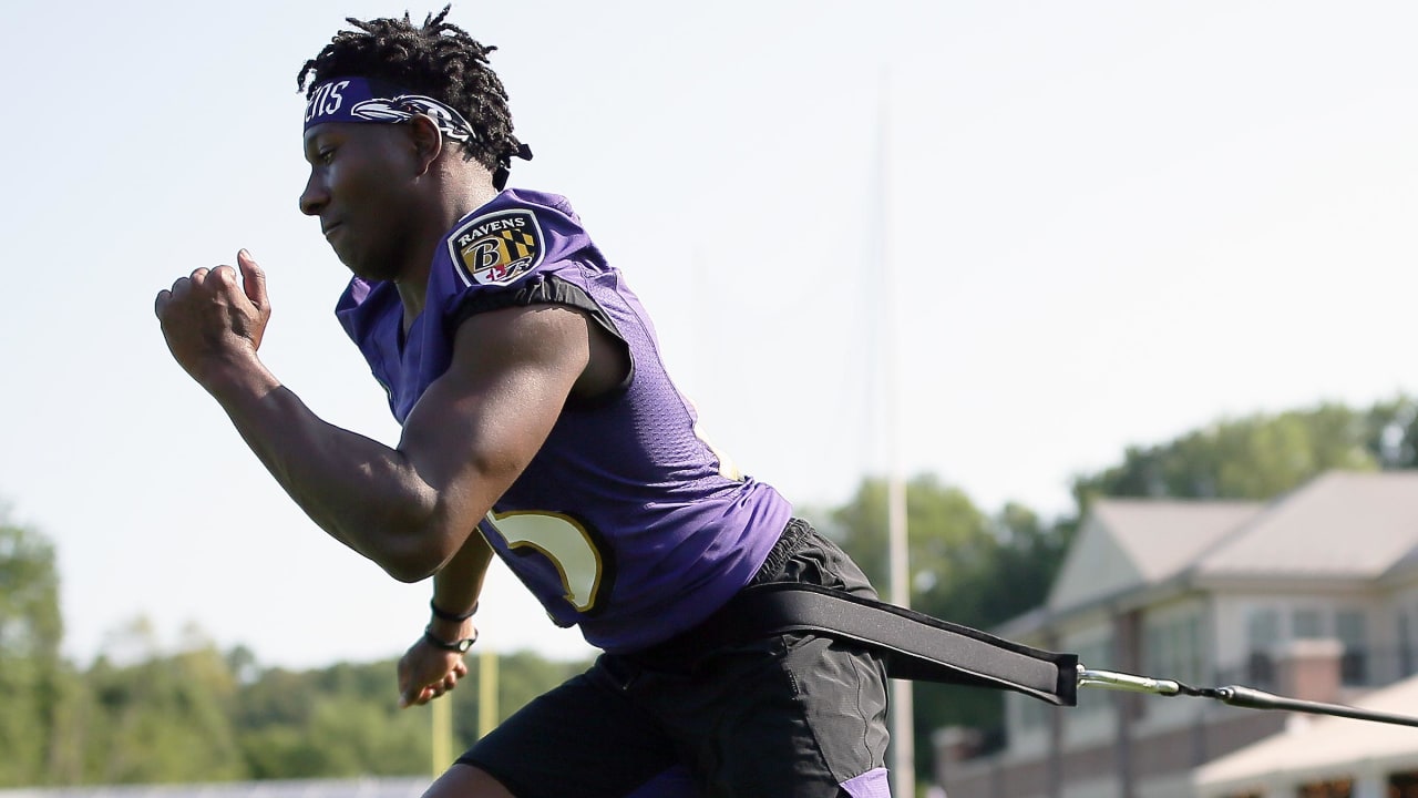 Ravens rookie WR Marquise Brown passes physical