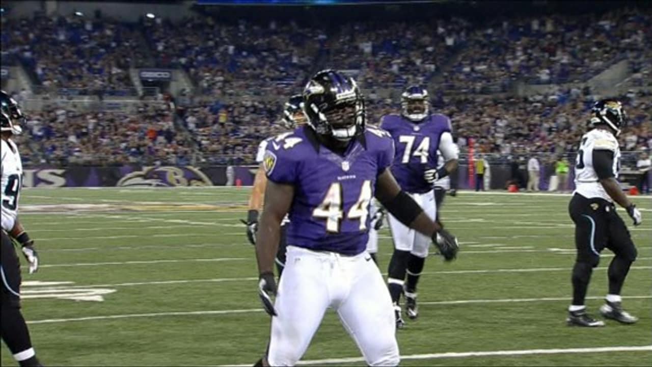 Baltimore Ravens Joe Flacco reacts with Vonta Leach after throwing a 3 yard  touchdown pass in the fourth quarter against the New England Patriots in  the AFC Championship Game at Gillette Stadium