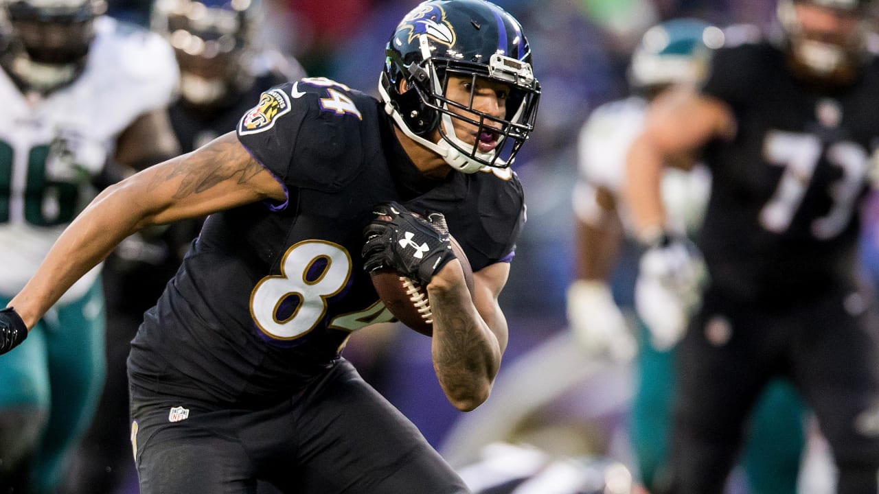 Darren Waller Signed by Raiders; Ravens Add Tight End Nick Keizer to  Practice Squad