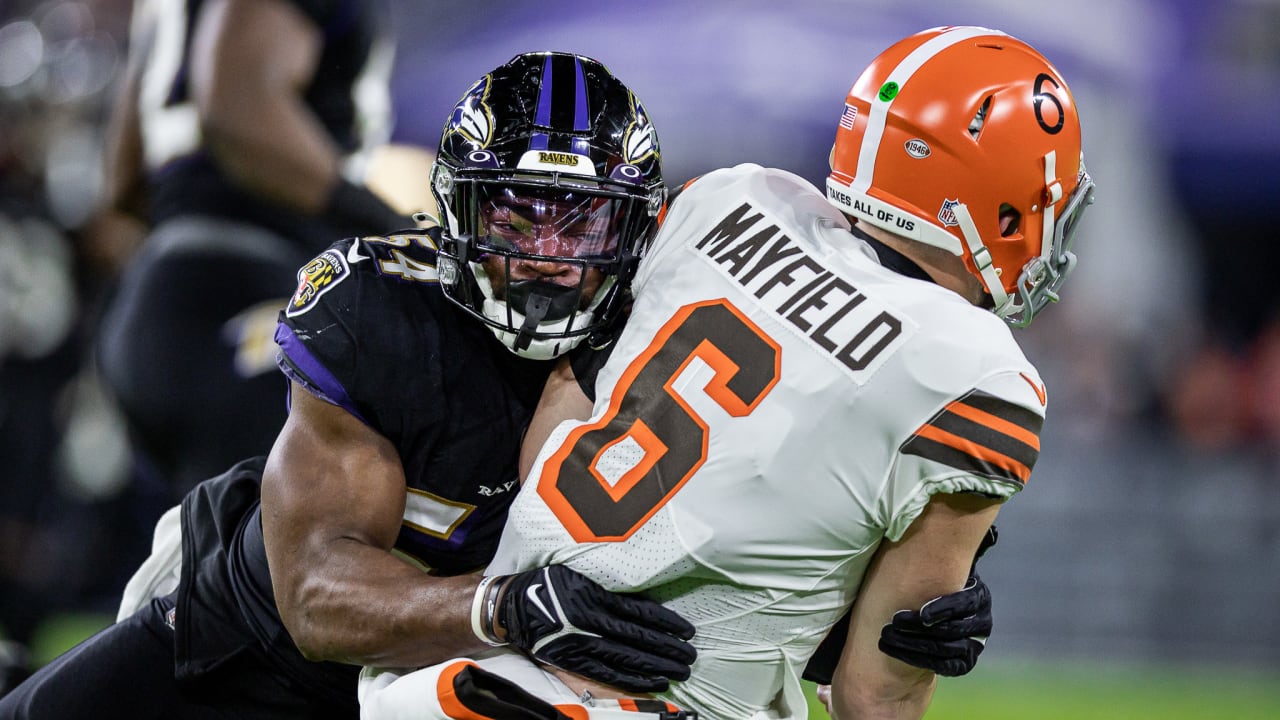 NFL 2021 Season - Week 12 - Cleveland Browns vs Baltimore Ravens