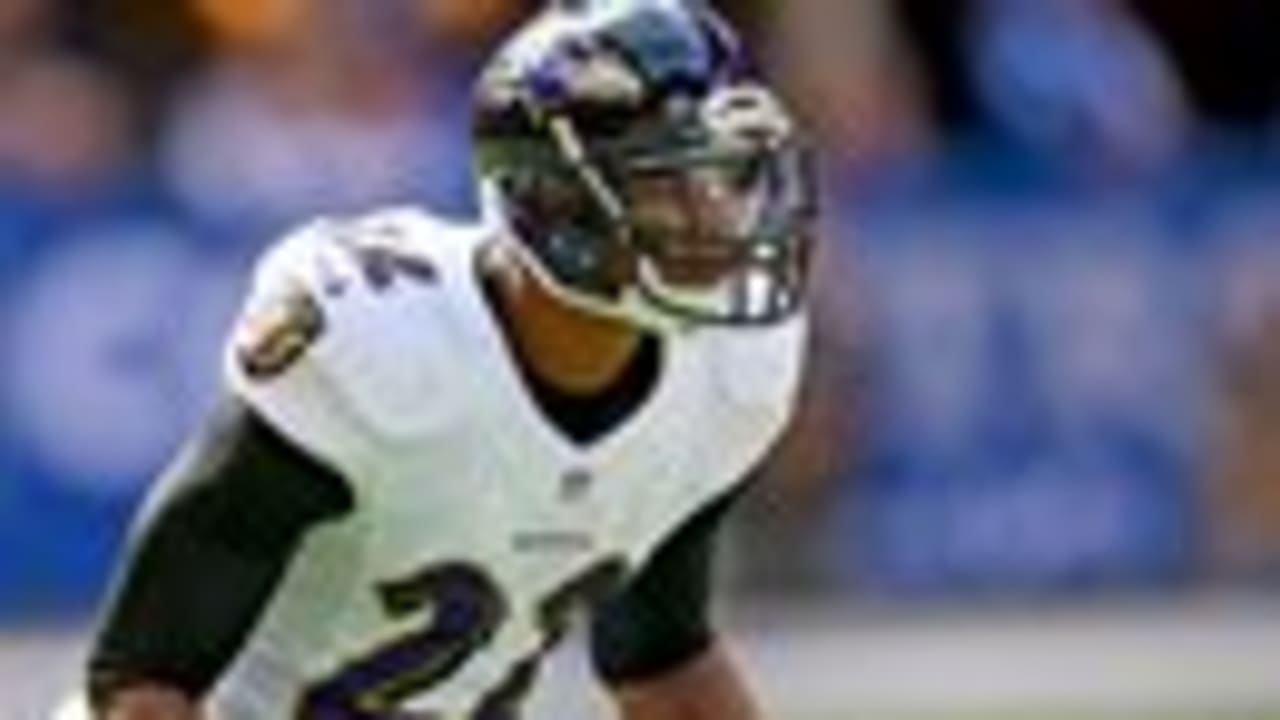 Baltimore Ravens CB Jimmy Smith carted off the field with apparent