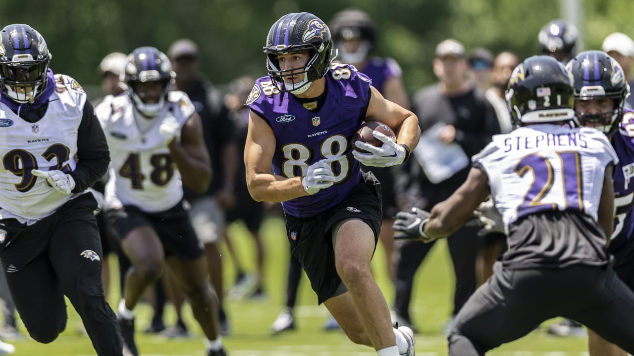15 Players Who Stood Out at OTAs