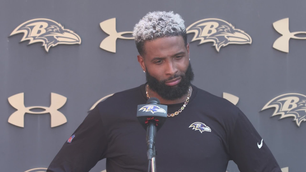 Quarterback Lamar Jackson lasers pinpoint touchdown pass to wide receiver  Odell Beckham Jr. at Baltimore Ravens training camp