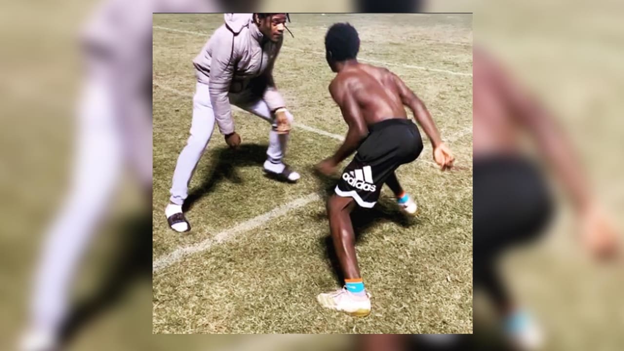 Watch Lamar Jackson Play Wide Receiver and Cornerback With Kids