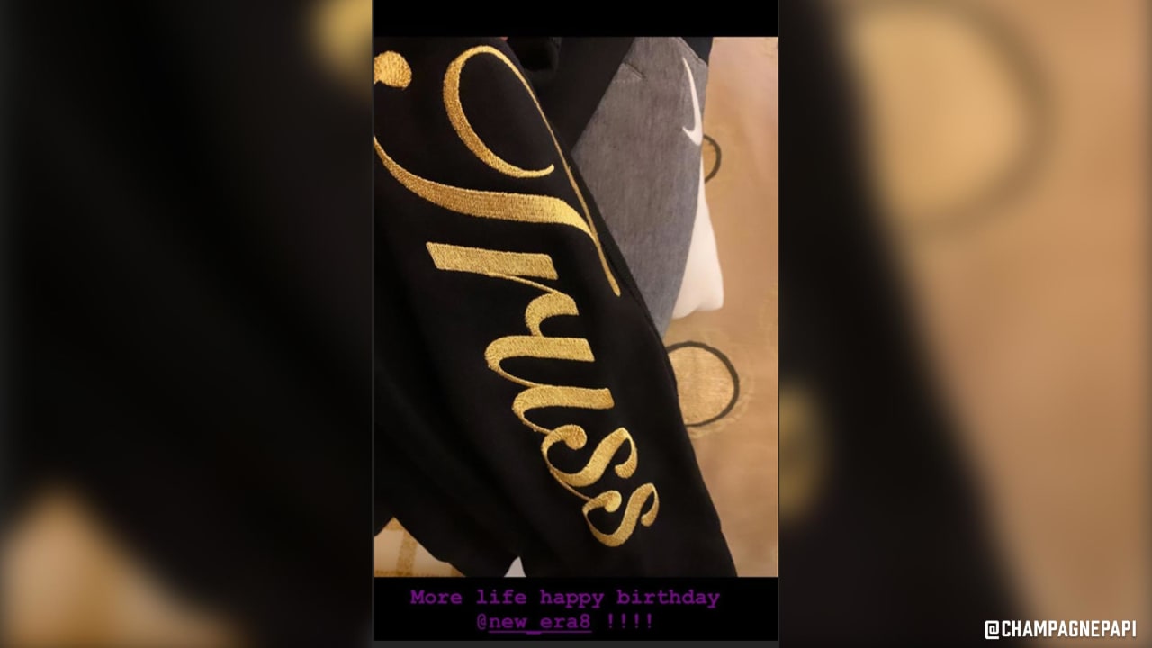 Drake Wishes Lamar Jackson a Happy 23rd Birthday