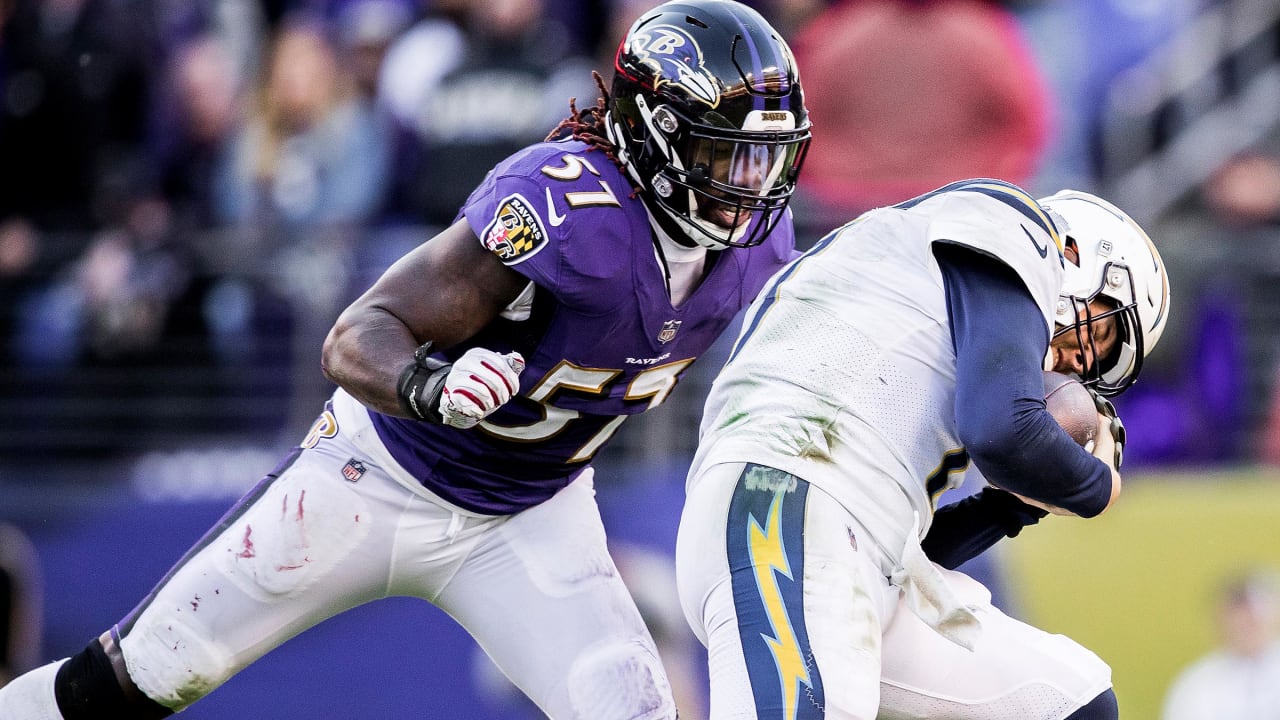 Ravens want C.J. Mosley back, but there are limitations with