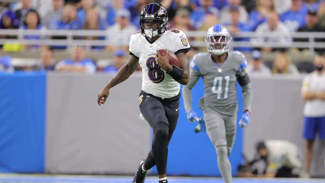 Detroit Lions' Ian Johnson (41) runs during the second half of an