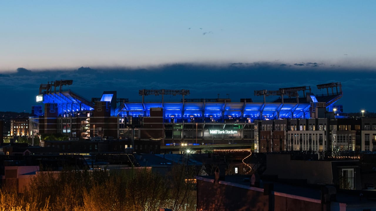 WBAL-TV 11 Baltimore on X: The @Ravens illuminated M&T Bank Stadium in  @BuffaloBills colors for @HamlinIsland, who remains in critical condition  after suffering cardiac arrest during a game >>    /