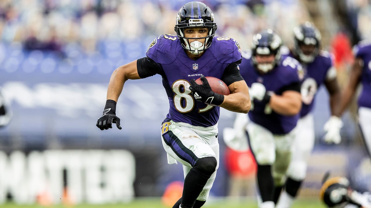 Baltimore Ravens' Willie Snead comes off COVID list; tackle leaves