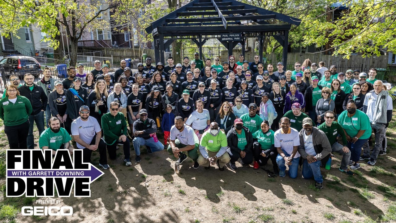 Ravens Visit and Honor Cancer Fighters for Crucial Catch