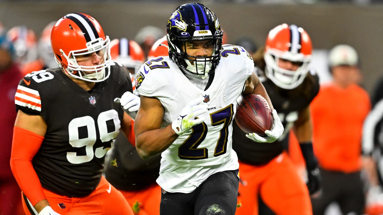 J.K. Dobbins Rips Off 16-Yard Run | Ravens-Browns Highlights