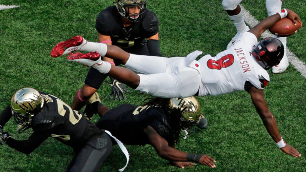 Lamar Jackson Modeled His Game After Michael Vick, Starting With 'Madden'