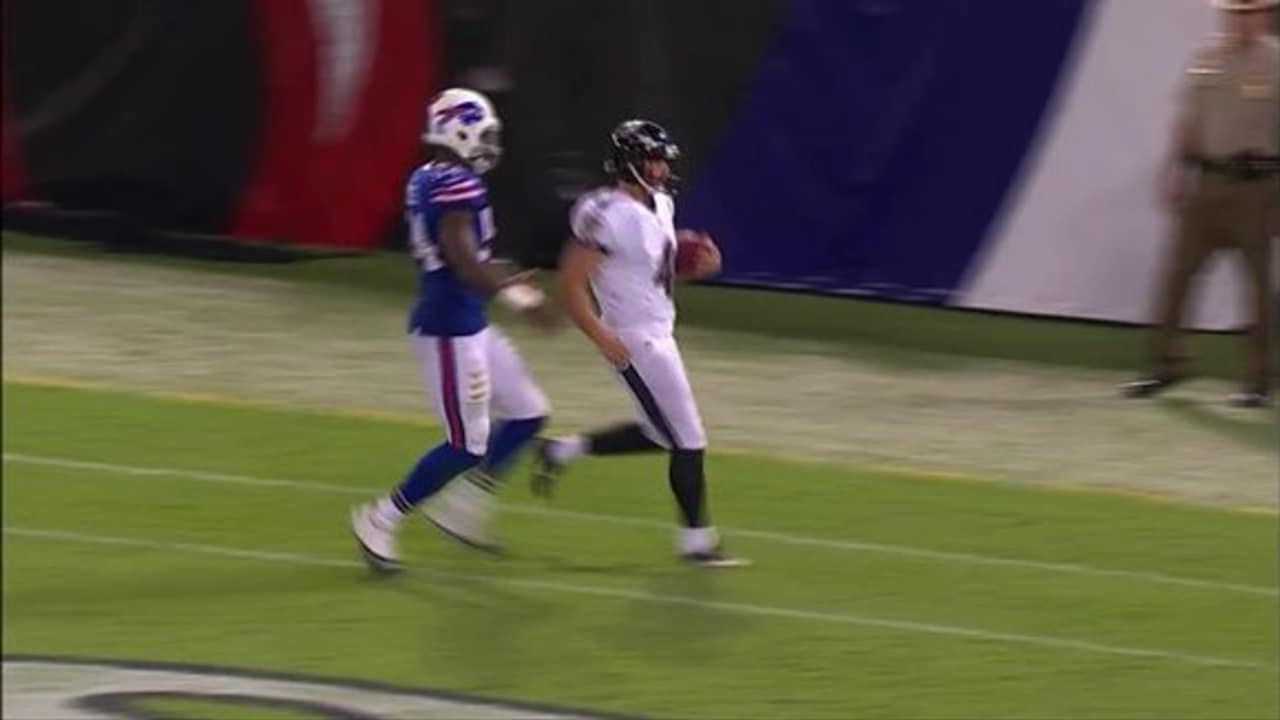 Highlight: Sam Koch Intentionally Takes Safety