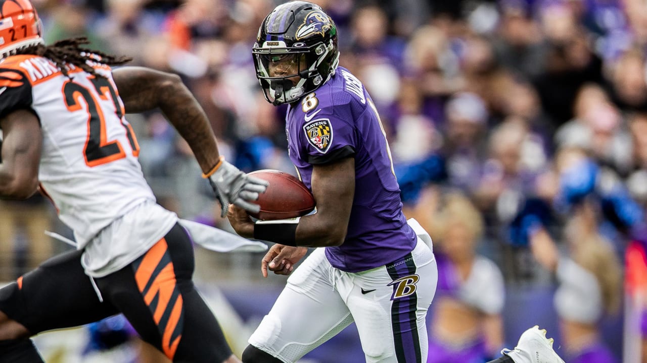 Baltimore Ravens QB Lamar Jackson named 2019 NFL MVP, FedEx Air