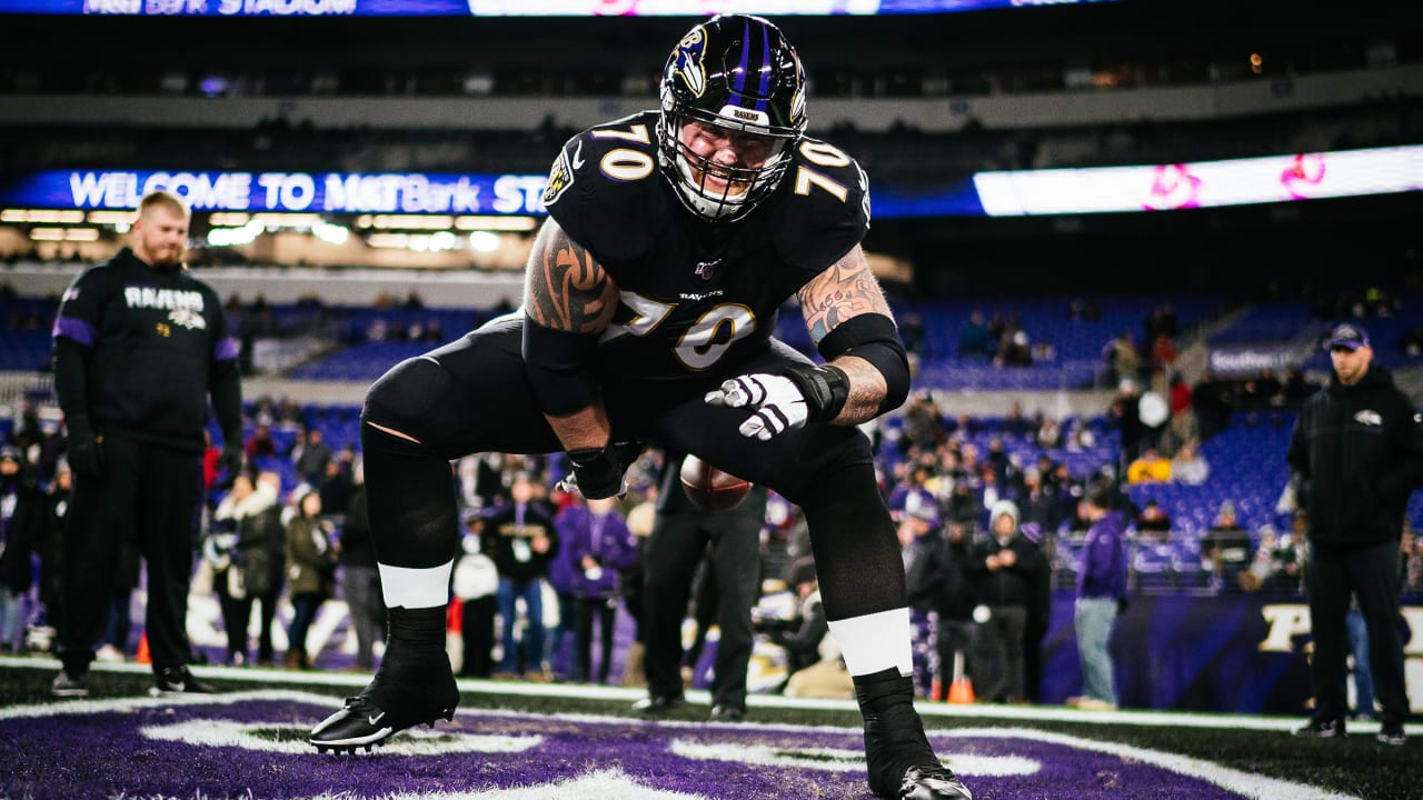 Ravens Re-Sign Offensive Lineman Parker Ehinger