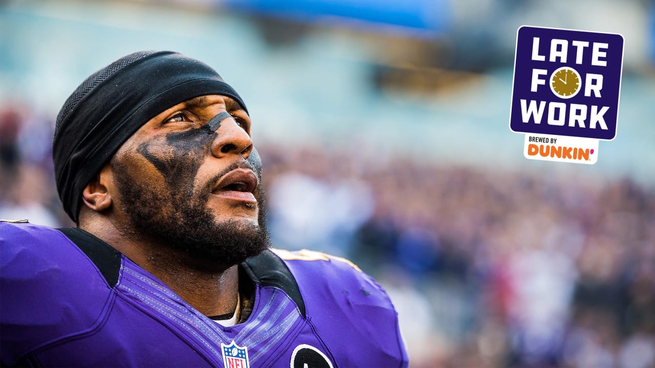 Ravens linebacker Ray Lewis lost for the season