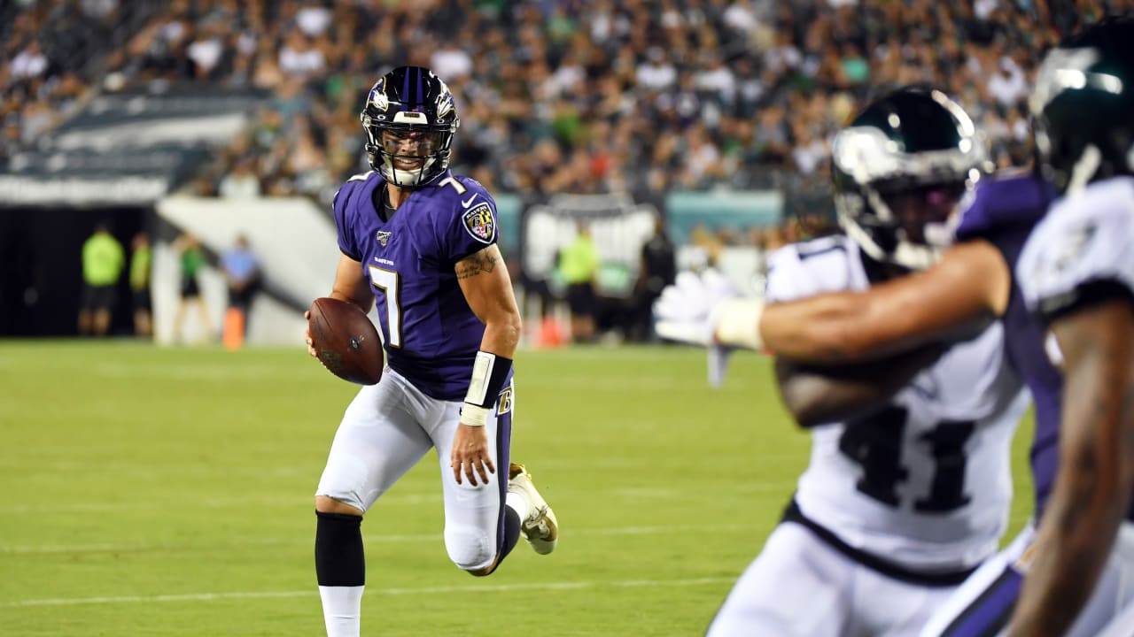 Baltimore Ravens quarterback Trace McSorley works out prior to an NFL  preseason football game against the New Orleans Saints, Saturday, Aug. 14,  2021, in Baltimore. (AP Photo/Nick Wass Stock Photo - Alamy