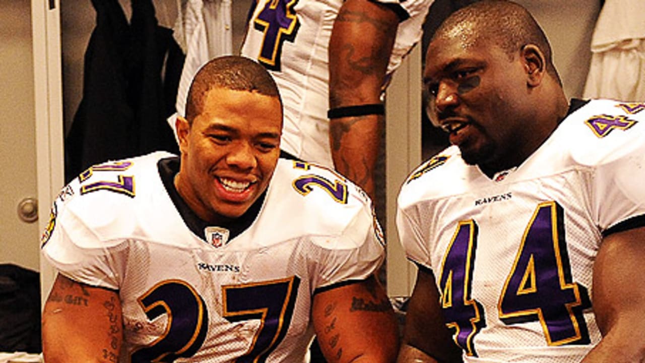 Super Bowl XLVII: Vonta Leach leads the way for Ray Rice