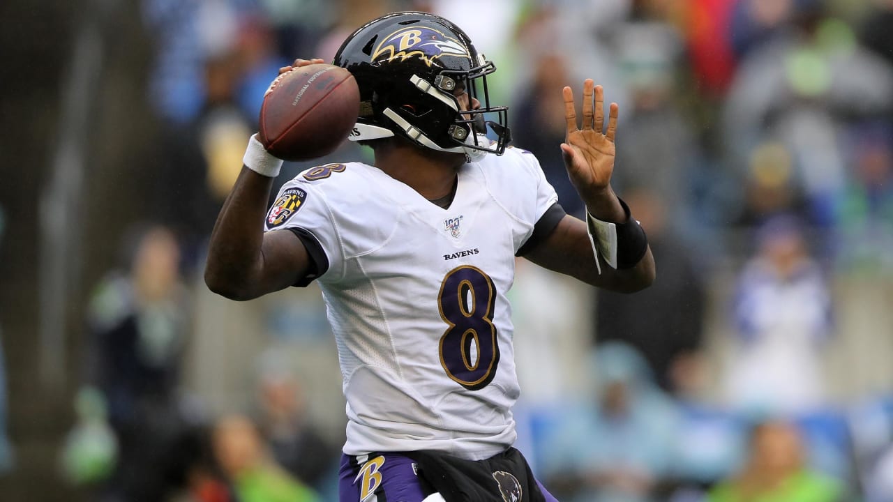 All eyes on Lamar Jackson as Ravens welcome Steelers