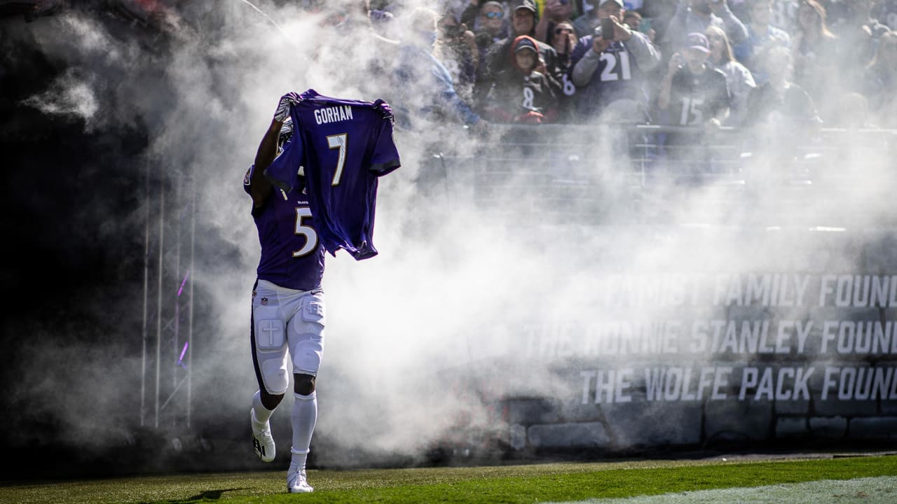 Ravens' Marquise Brown Honors Mervo Football Player Elijah Gorham - CBS  Baltimore