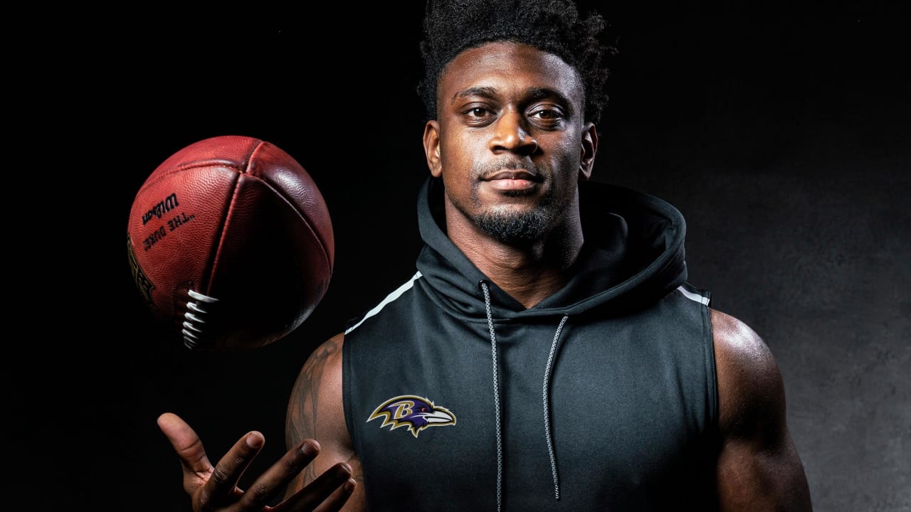 How the Baltimore Ravens Granted Patrick Queen a 'Blessing in Disguise' -  Sports Illustrated Baltimore Ravens News, Analysis and More