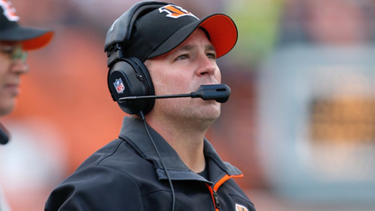 Ravens Hire Bengals' James Urban as Quarterbacks Coach