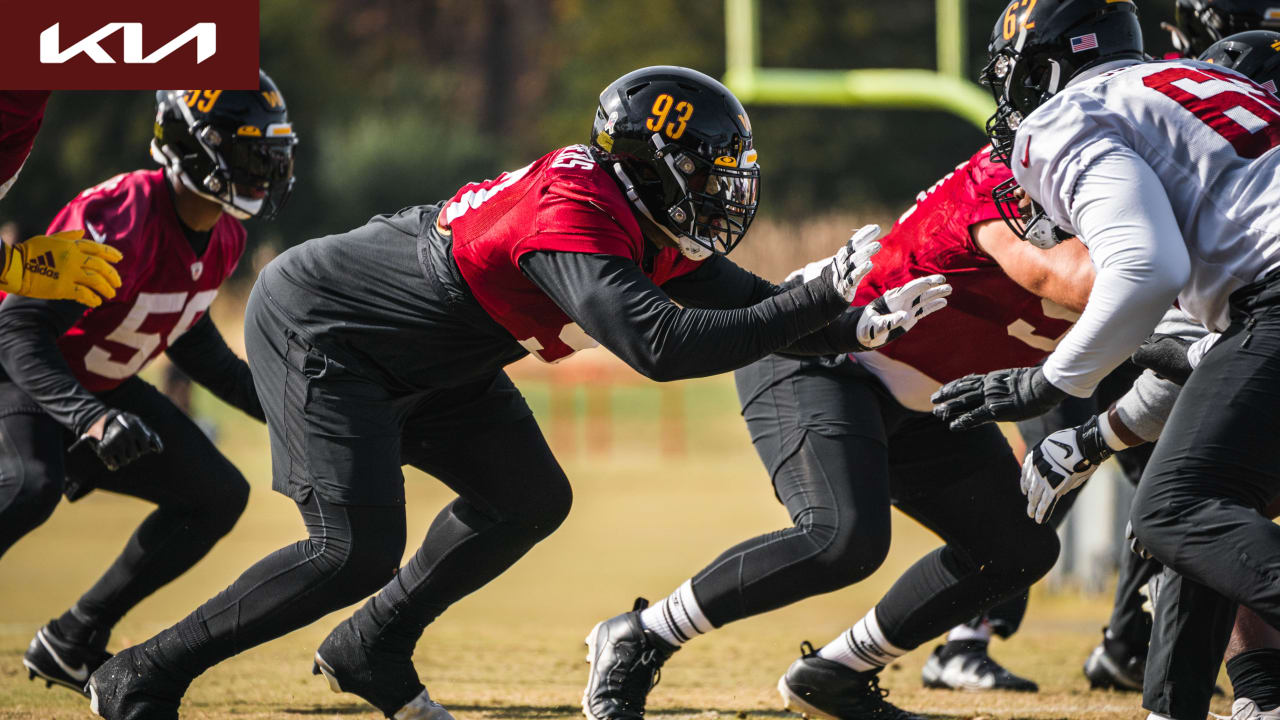 Commanders' all-black alternate uniforms will make home debut against  Vikings