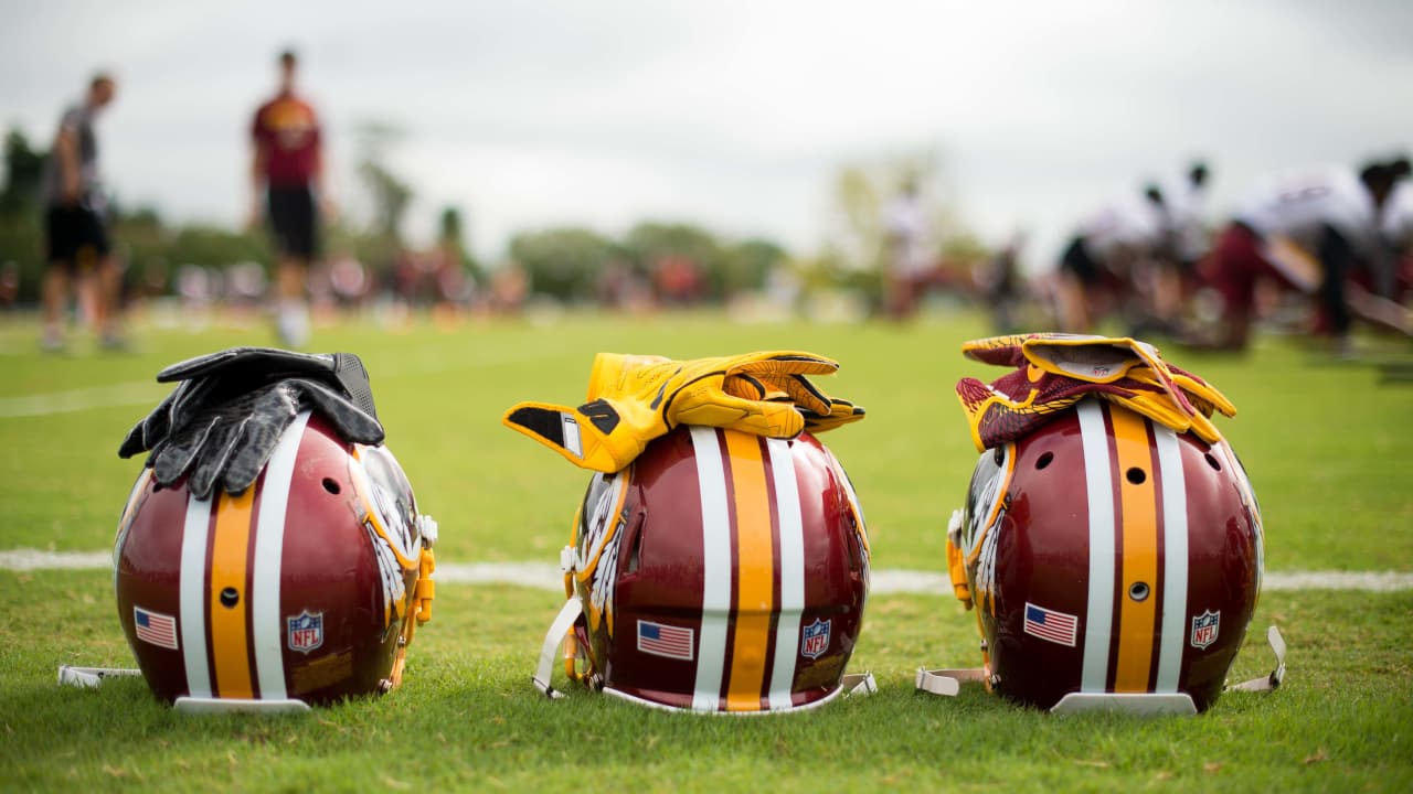 Colt McCoy, Derrius Guice will start Redskins training camp on active list