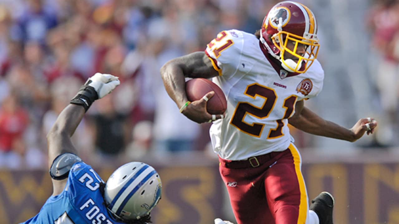 sean taylor wore soccer cleats