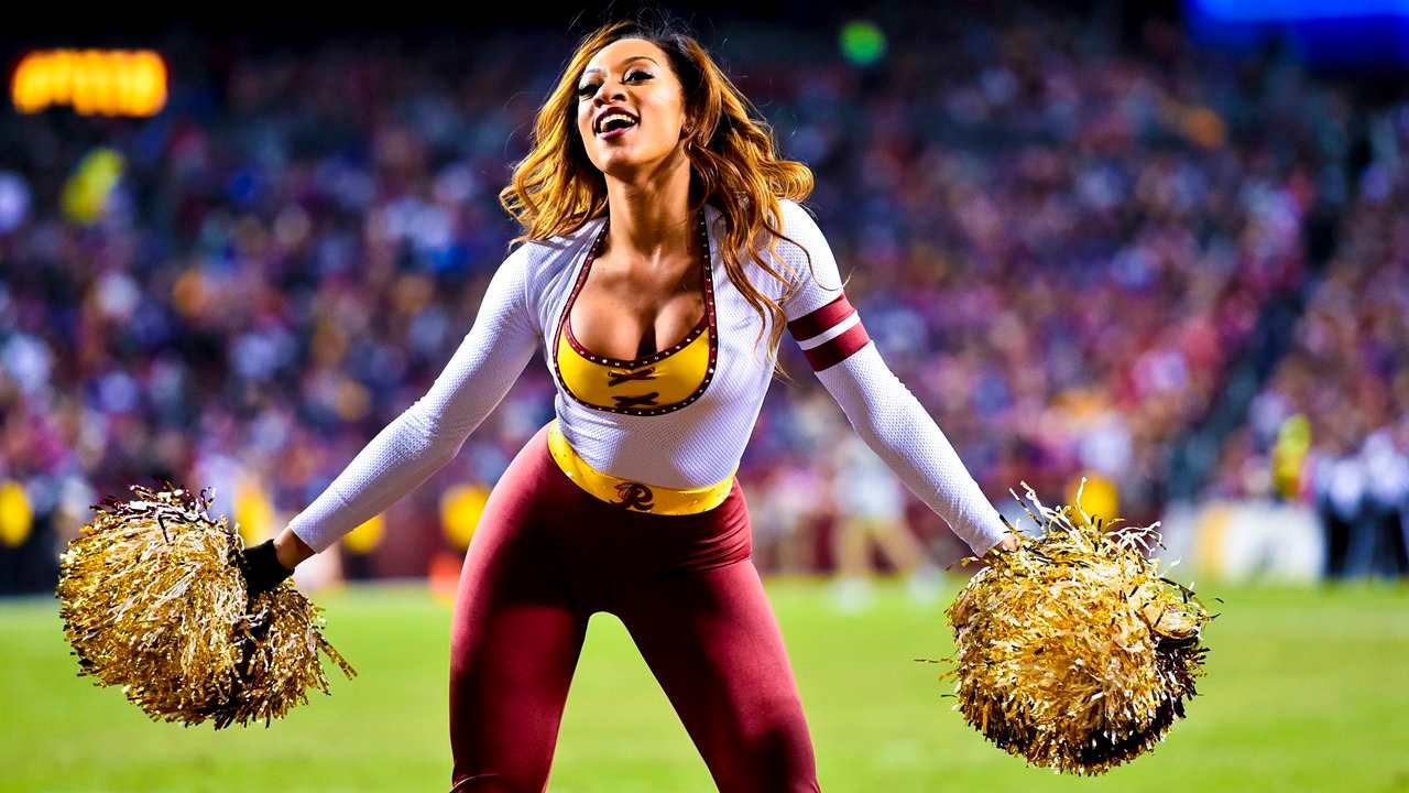 Redskins Cheerleaders: Jaclyn