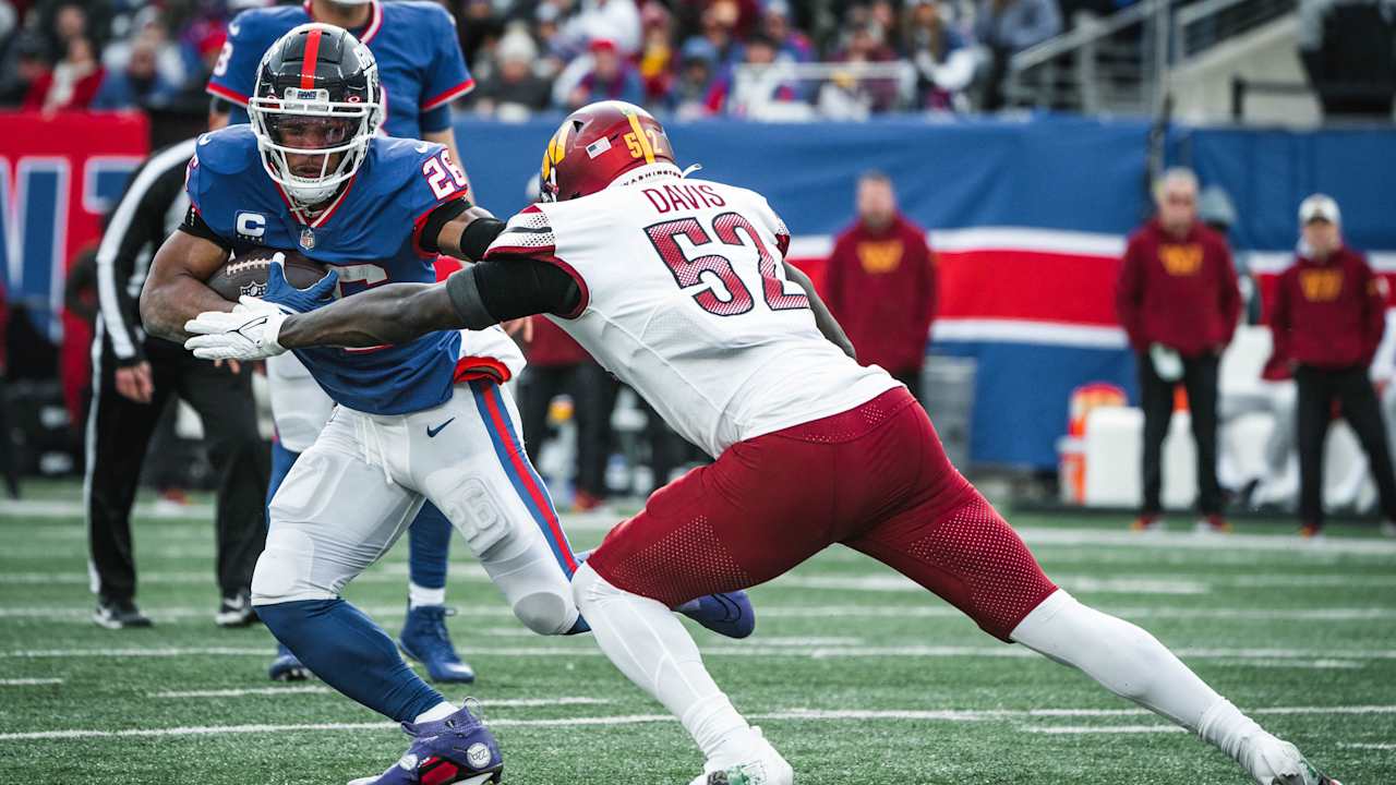 Washington Commanders linebacker David Mayo (51) runs after the