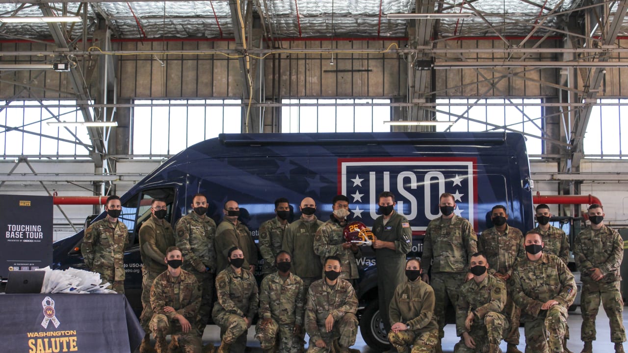 USAA, Commanders put on entertaining, competitive boot camp for