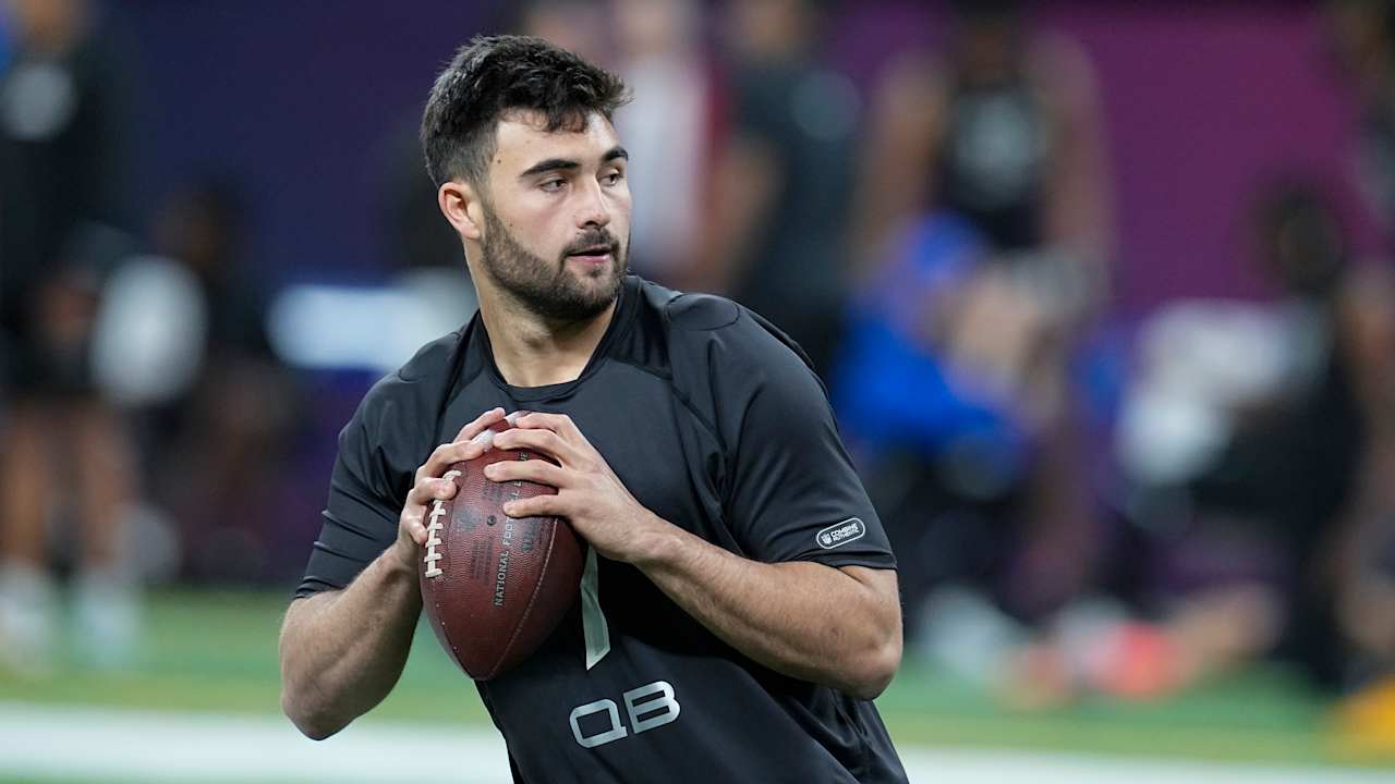Inside the interview process that helps determine Washington's draft class - Vimarsana News