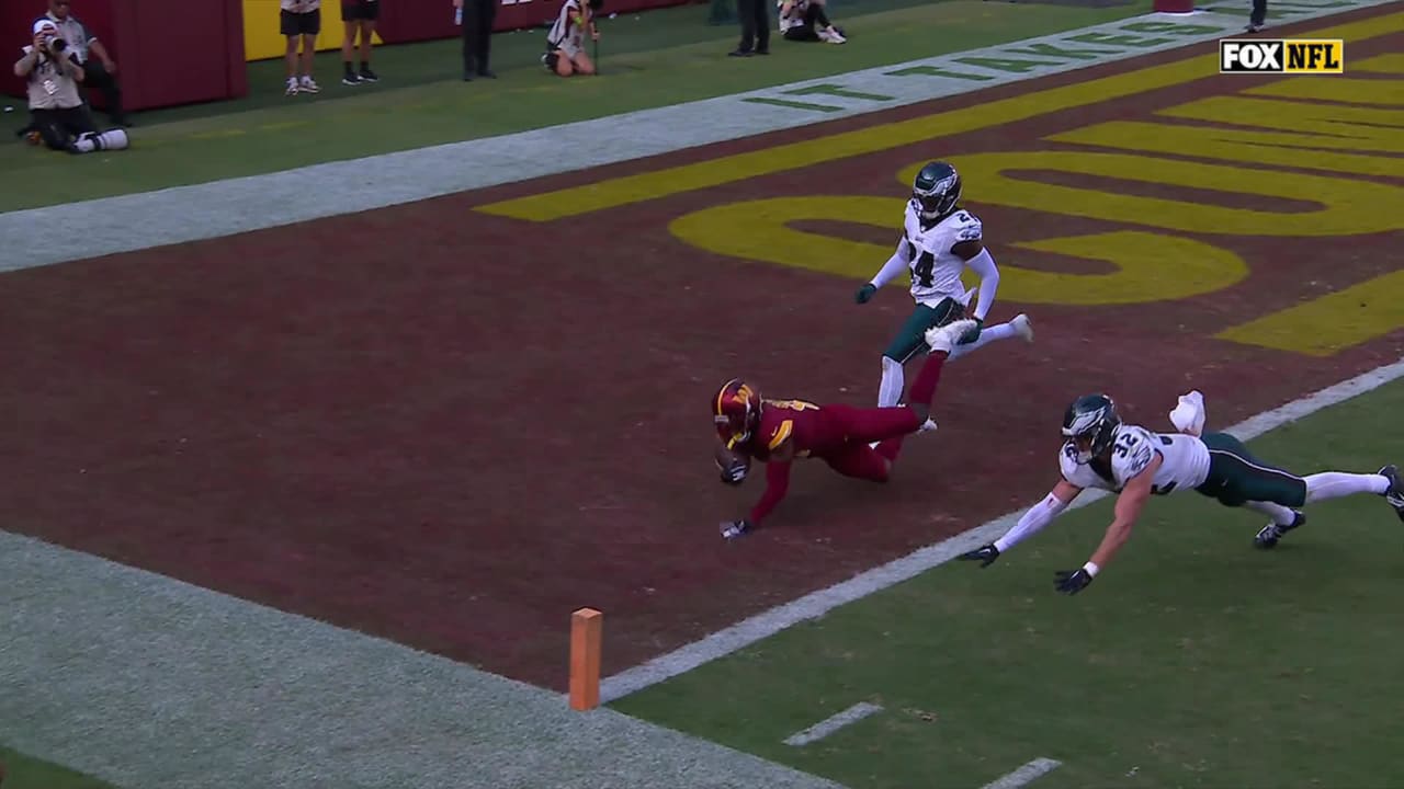 Commanders' Top Plays Vs. Eagles Week 8