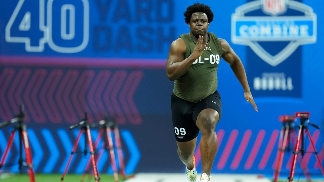 Defensive Linemen Run the 40-Yard Dash at 2023 NFL Combine: Nolan