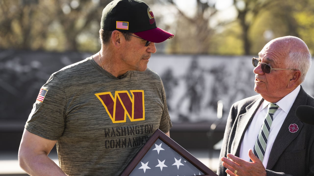 Commanders Head Coach Ron Rivera honored at WWI Memorial for