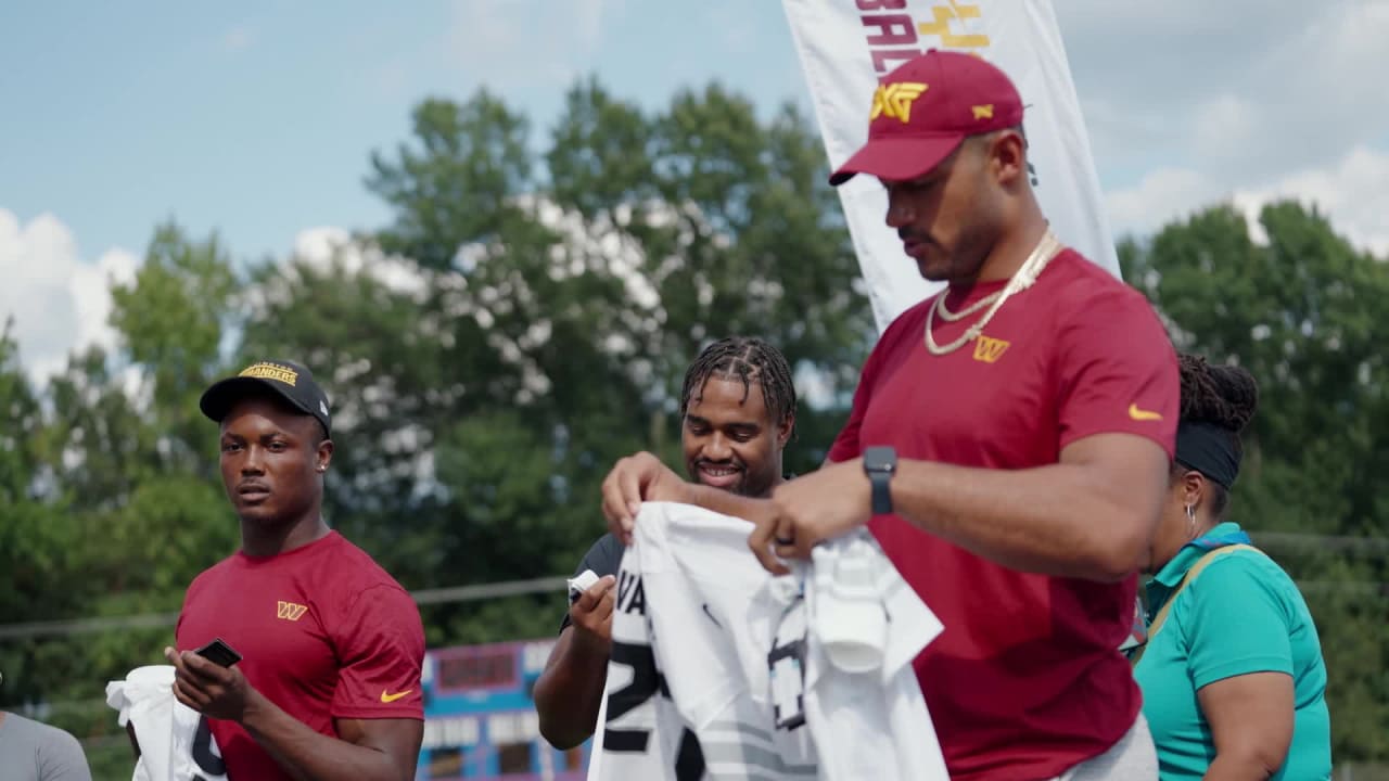 Nike HQ hosts high school football, flag teams at HQ for kickoff event