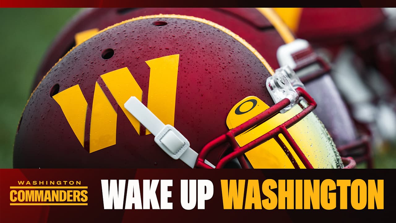 Download Washington Commanders Football Crest Wallpaper