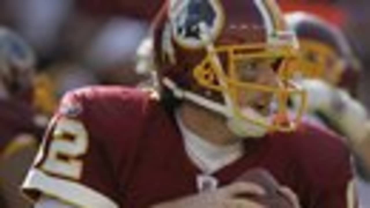 Beck Replaces Grossman At Quarterback